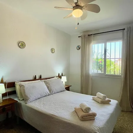 Garden Apartment, La Noria