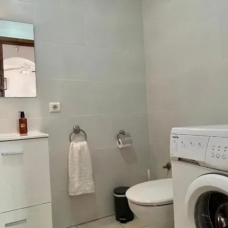 Garden Apartment, La Noria