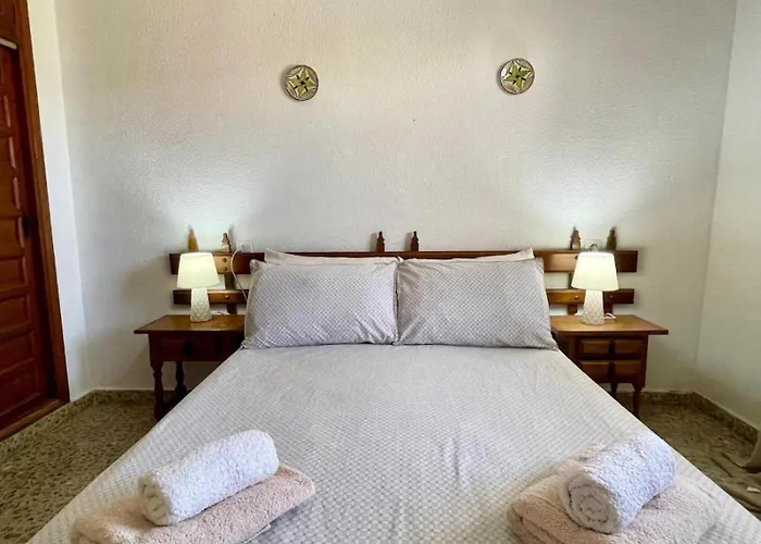 Garden Apartment, La Noria