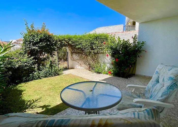 Garden Apartment, La Noria *