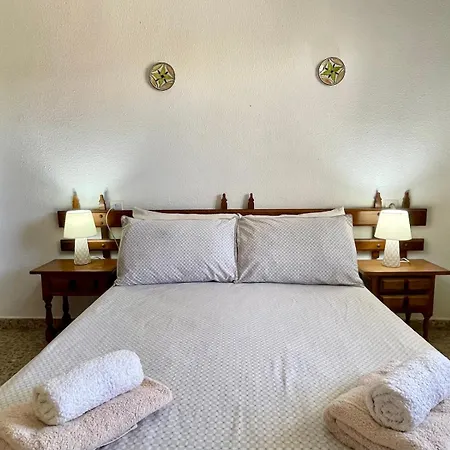 Garden Apartment, La Noria *