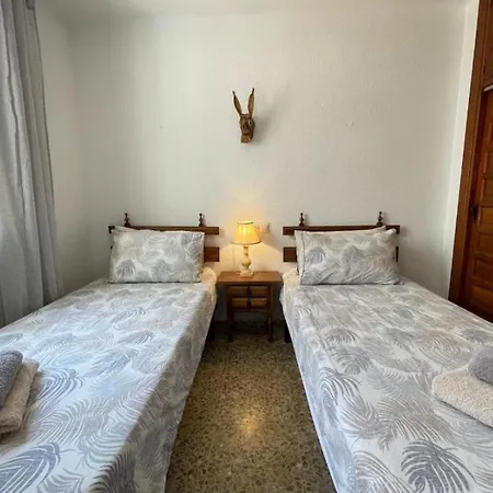 Garden Apartment, La Noria *